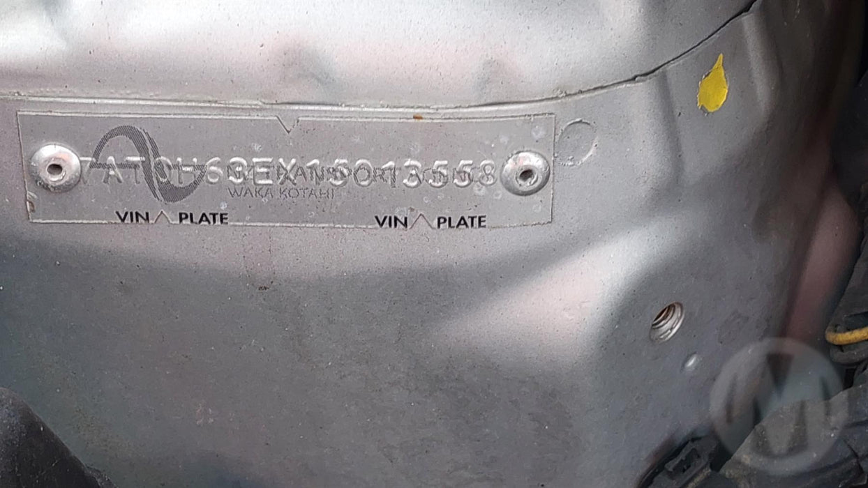 2005, Toyota, Vitz, SCP90-0013558