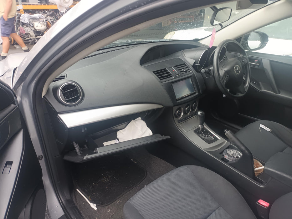 2011 Mazda Axela BL    5731 - Used parts for sale