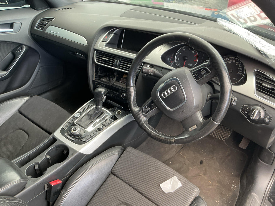 2009 Audi A4   6055 - Used parts for sale