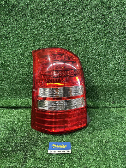 2004 Toyota Wish Hi E10 Left Taillight