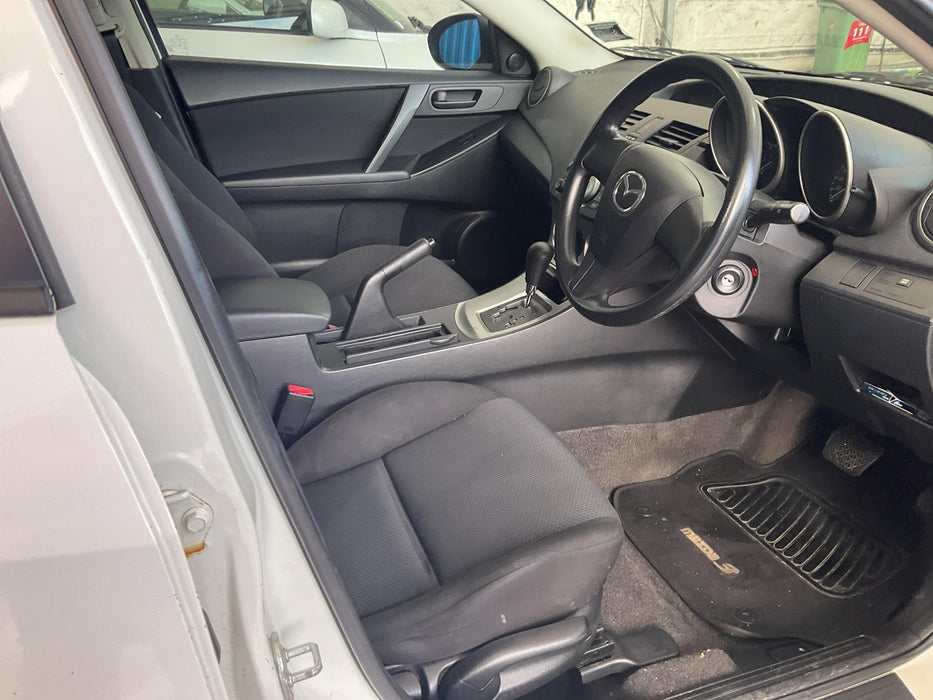 2010 Mazda 3 BL ~ NZ SPORTHATCH GLX 2.0  4806 - Used parts for sale