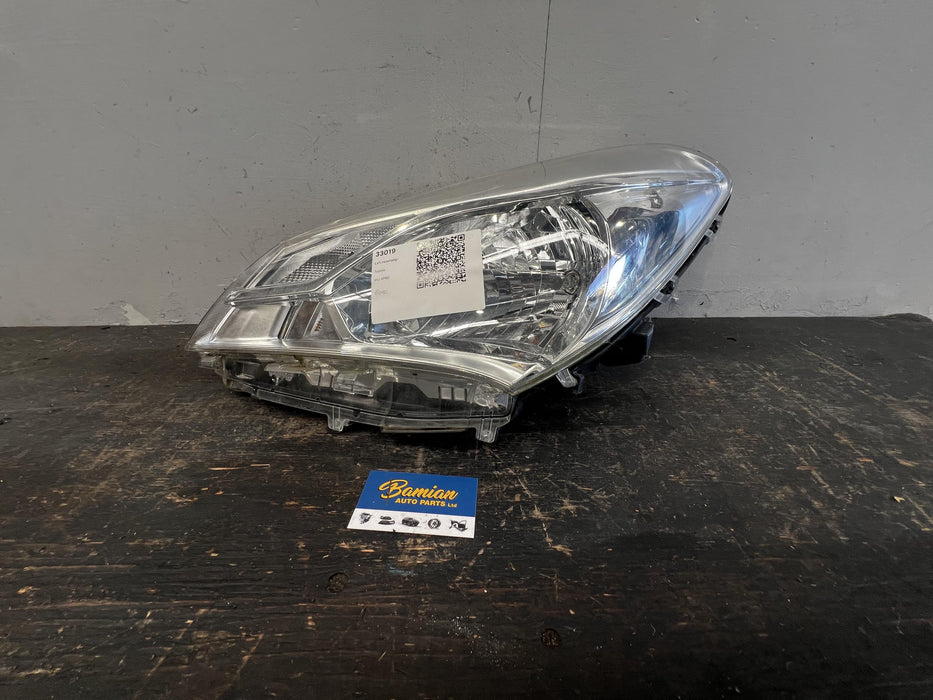 Toyota Yaris Vitz XP90 Yaris Left Headlamp