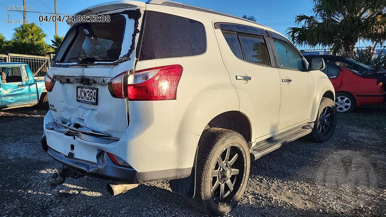 2015, Isuzu, Mu-X, 4WD AUTO 3.0D/4WD/5A