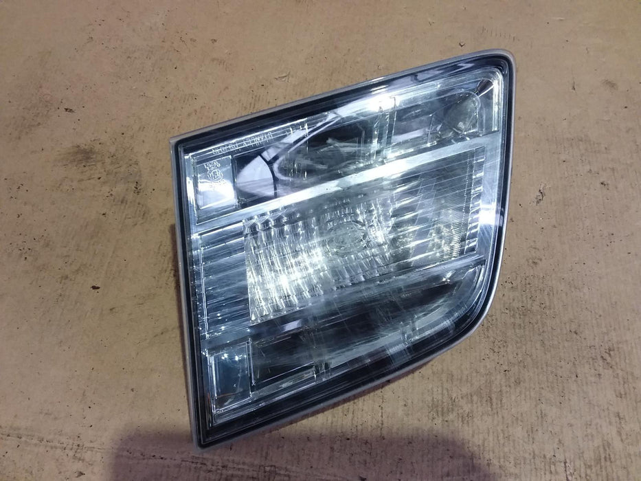 Mazda MPV MPV  Rear Garnish