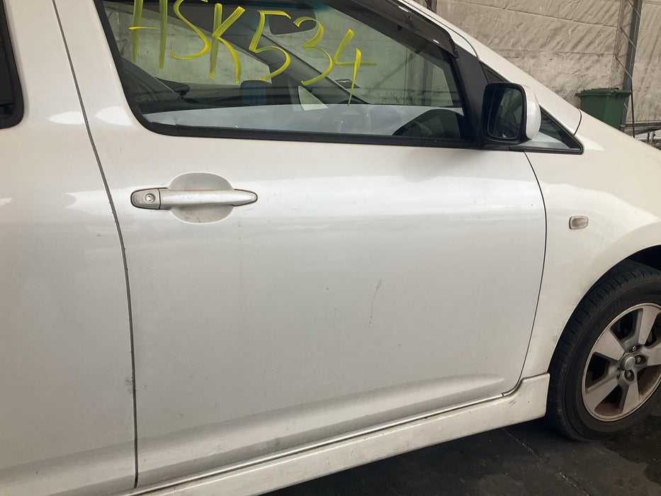 2004 Toyota Wish LTD  5256 - Used parts for sale