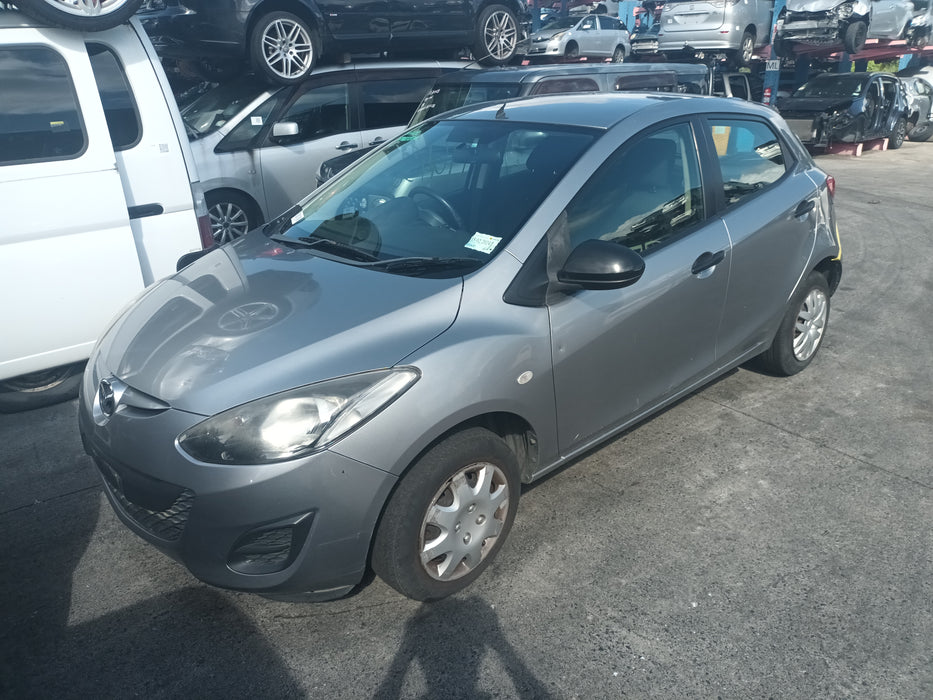 2011, Mazda, 2, Demio DE, DE3FS-504389