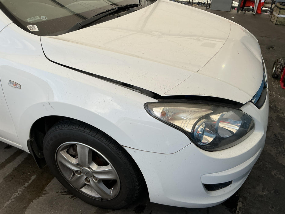2010 Hyundai i30 SX FD 6254 - Used parts for sale