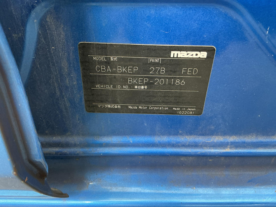 2004 Mazda Axela   6070 - Used parts for sale