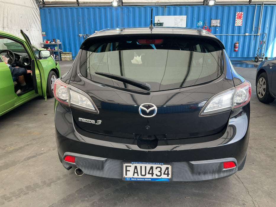 2009 Mazda Mazda3 SPORTHATCH GSX 2.0  5425 - Used parts for sale