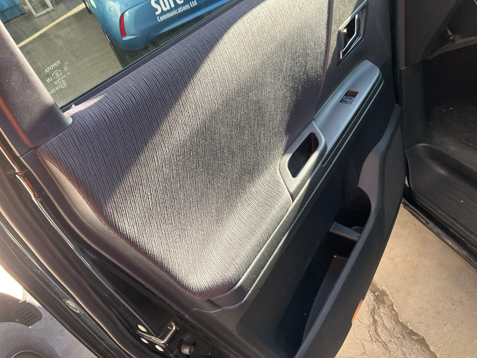 2008 Toyota Vellfire   4905 - Used parts for sale