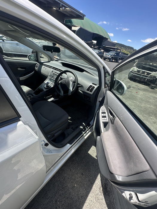 2010 Toyota Prius   5826 - Used parts for sale