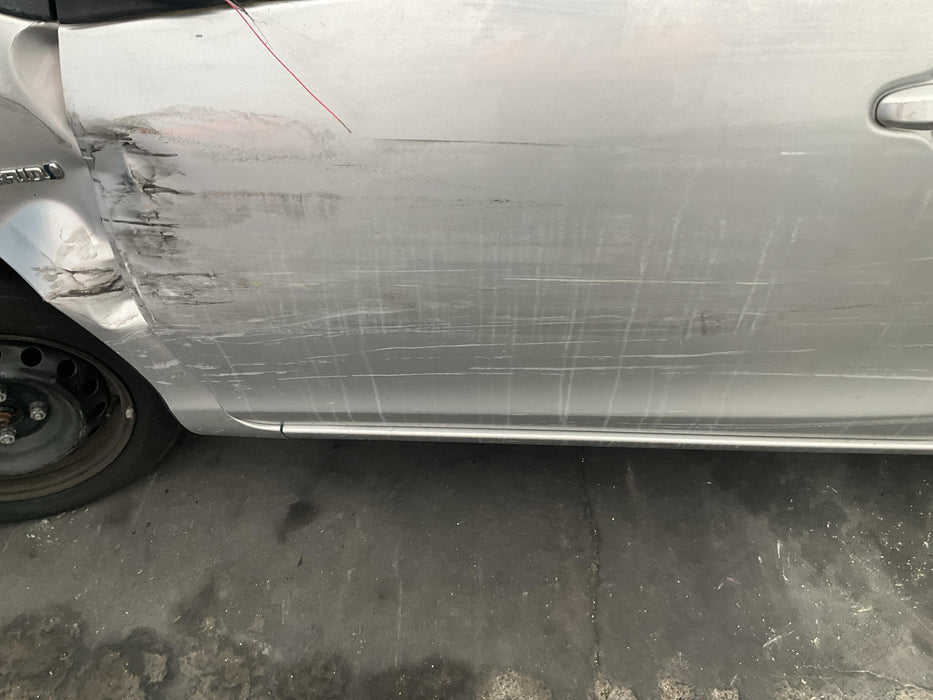 2016 Toyota Aqua   5763 - Used parts for sale