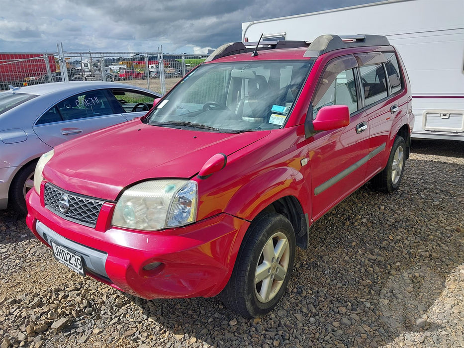 2006 Nissan X-trail   5427 - Used parts for sale