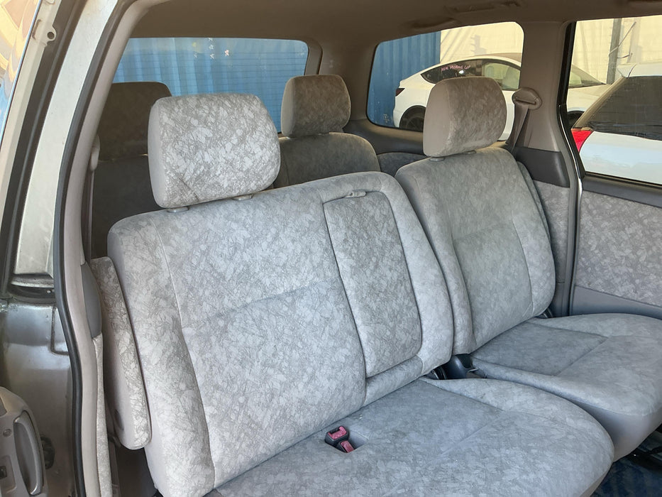 2000 Toyota Estima  R40 6172 - Used parts for sale