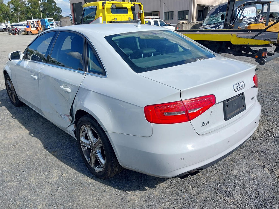 2012, Audi, A4, WAUZZZ8K1DA077884