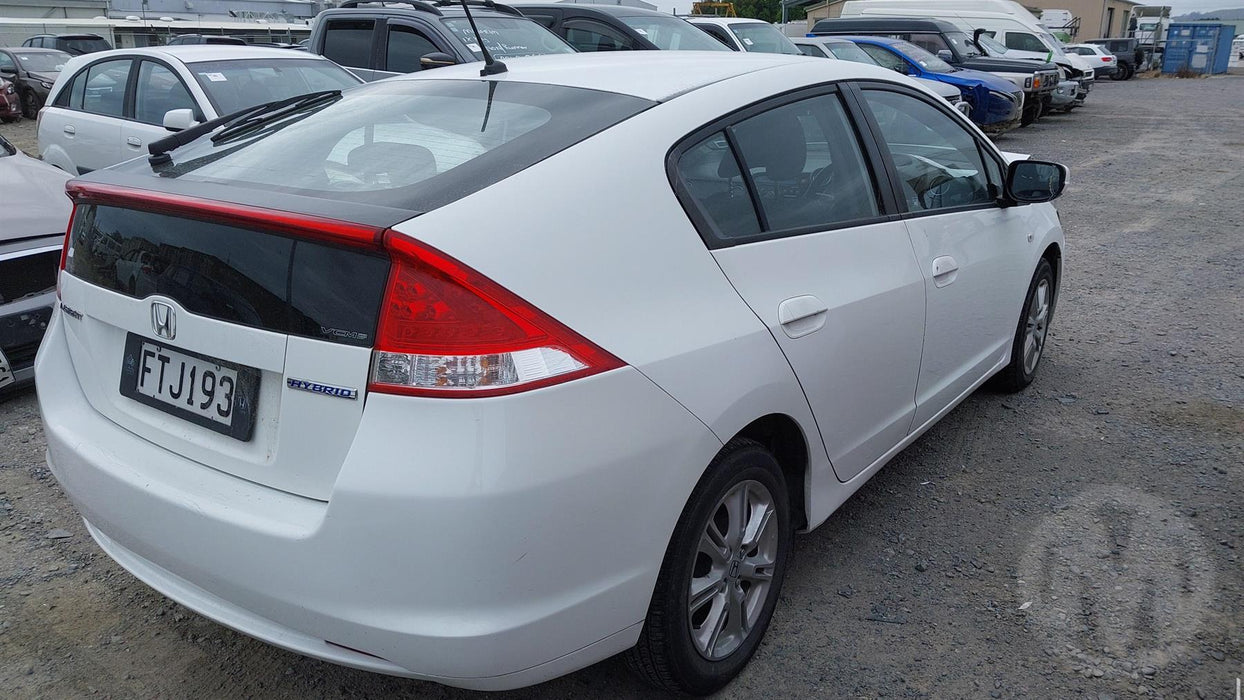 2011 Honda Insight Hybrid II ZE 5657 - Used parts for sale