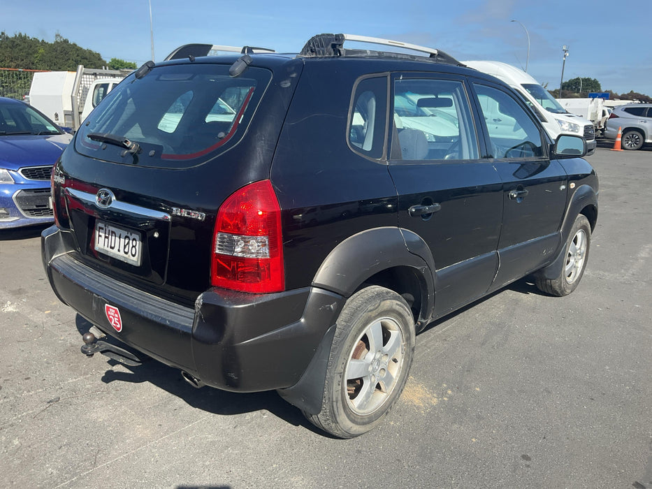 2004 Hyundai Tucson 2.0 GLS M5  5519 - Used parts for sale