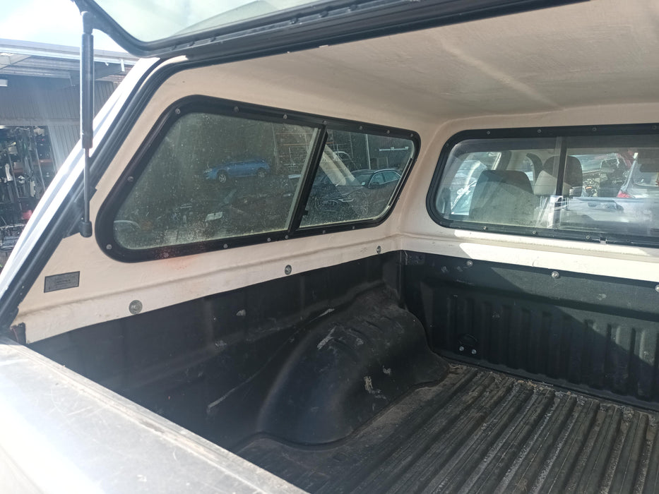 2021 Nissan Navara SL 2.3D/7AT  5017 - Used parts for sale