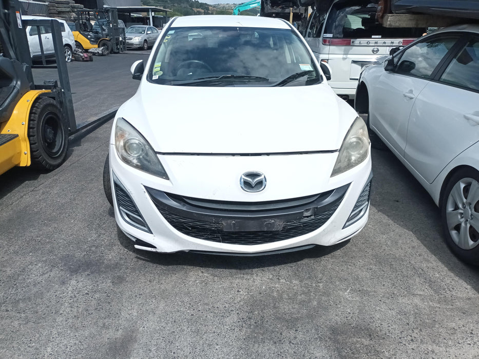 2011 Mazda Axela   5893 - Used parts for sale