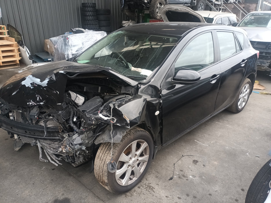 2009 Mazda 3 BL ~ NZ SPORTHATCH GLX 2.0  5425 - Used parts for sale