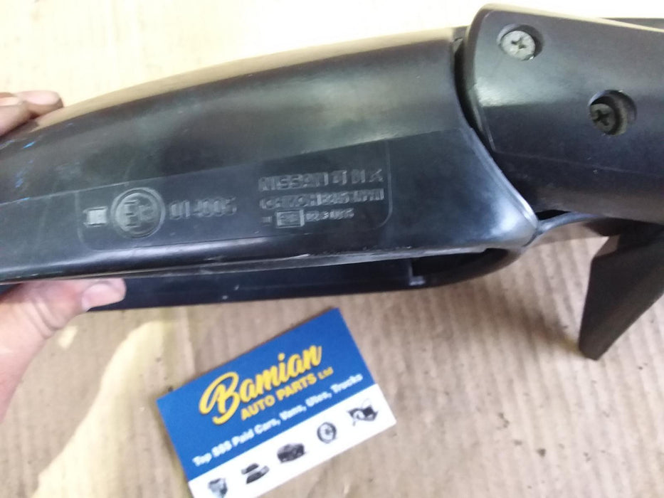Nissan Maxima Maxima  Right Door Mirror