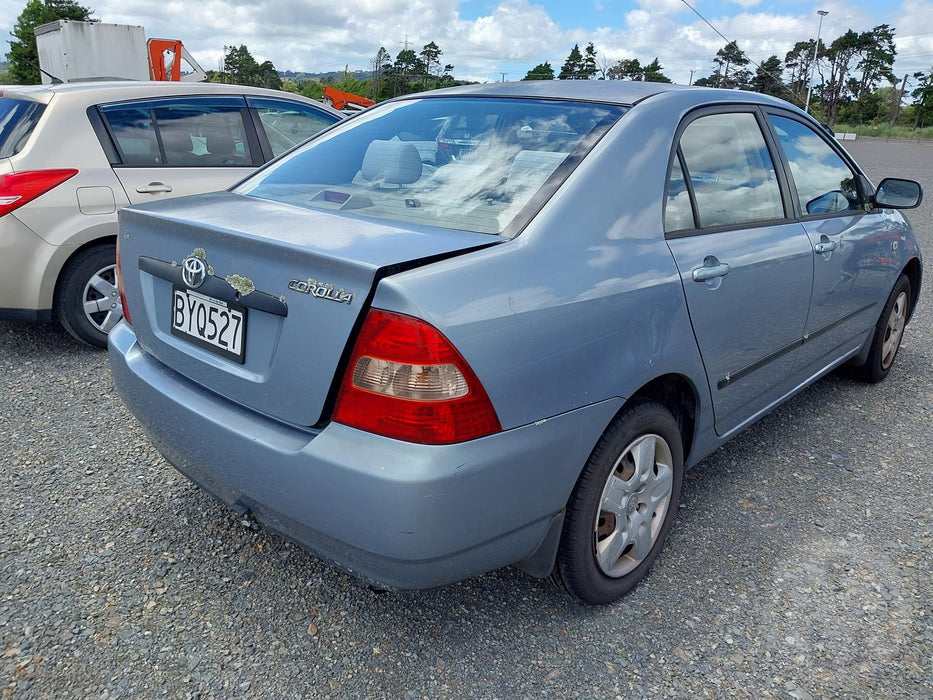 2004 Toyota Corolla  E120 5798 - Used parts for sale