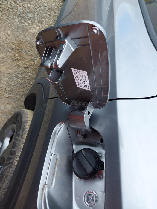 2023 Kia Seltos LX 2.0P/IV  5710 - Used parts for sale