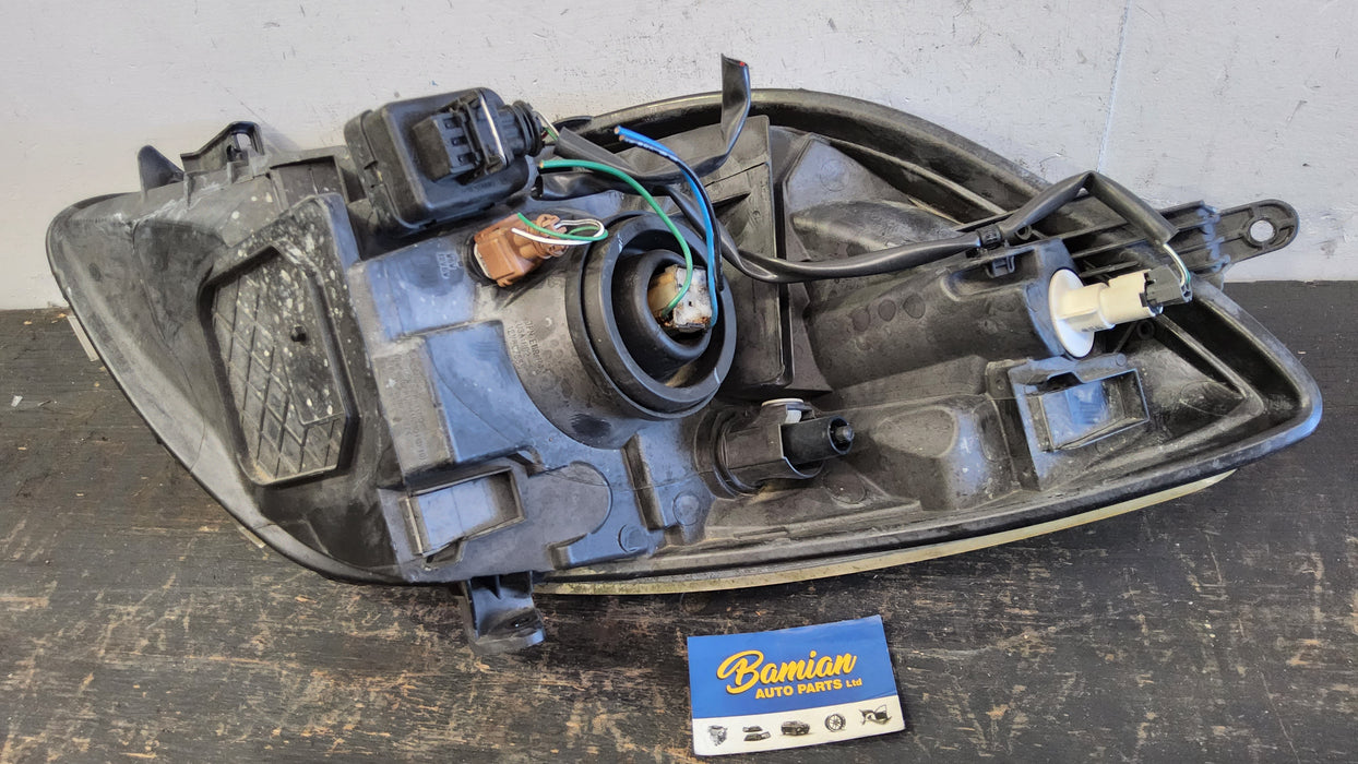 2004, Toyota, Yaris, Right Headlamp