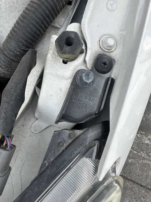 2011 Mazda Axela   5893 - Used parts for sale