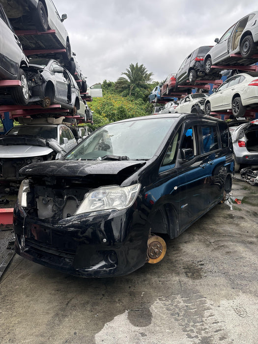 2013 Nissan Serena   5659 - Used parts for sale