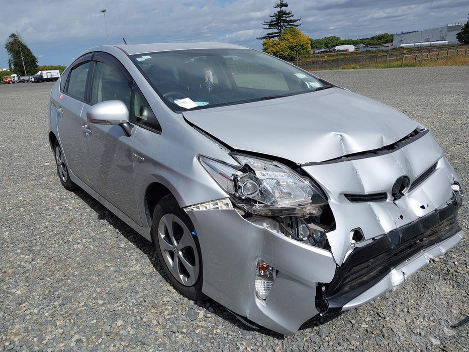 2015 Toyota Prius Hybrid W30 6021 - Used parts for sale