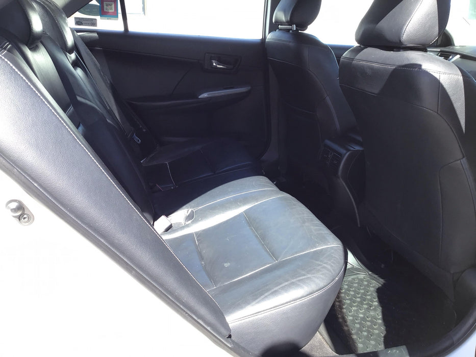 2015 Toyota Camry Hybrid XV50 5822 - Used parts for sale