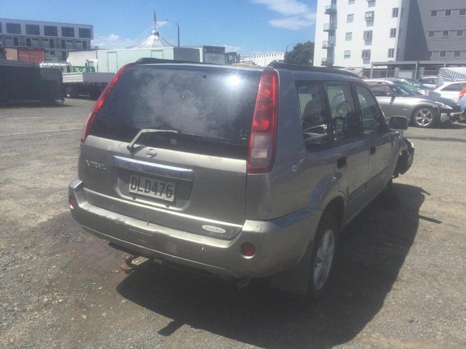 2005 Nissan X-trail AUT 2.5L ST F/LIFT  5847 - Used parts for sale