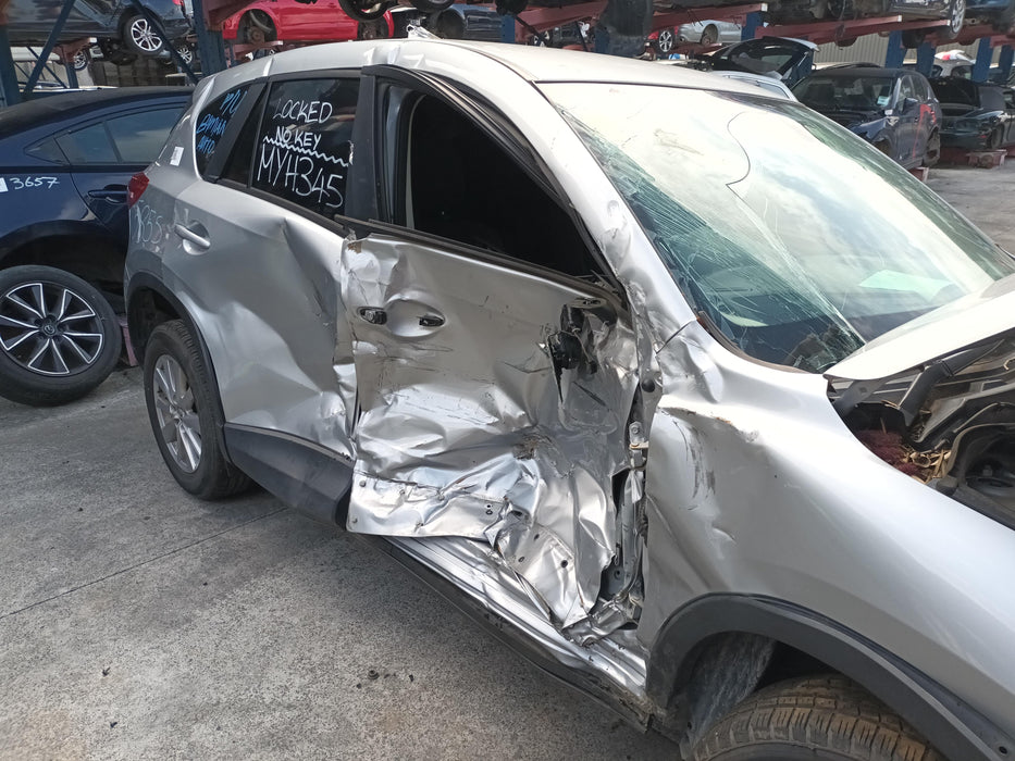 2016 Mazda CX-5 JM0KE102200377842  5855 - Used parts for sale