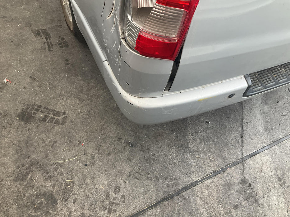 2013 Toyota Hiace  V H200 6224 - Used parts for sale
