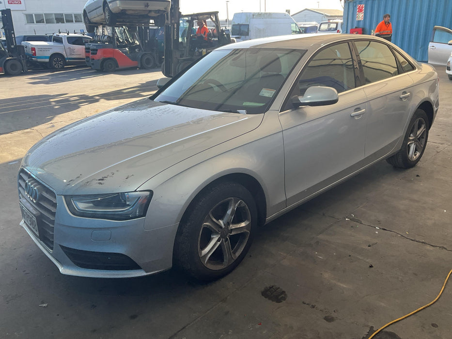 2014, Audi, A4, WAUZZZ8K2EA085199