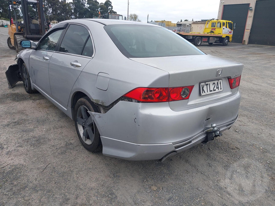 2004 Honda Accord   5453 - Used parts for sale