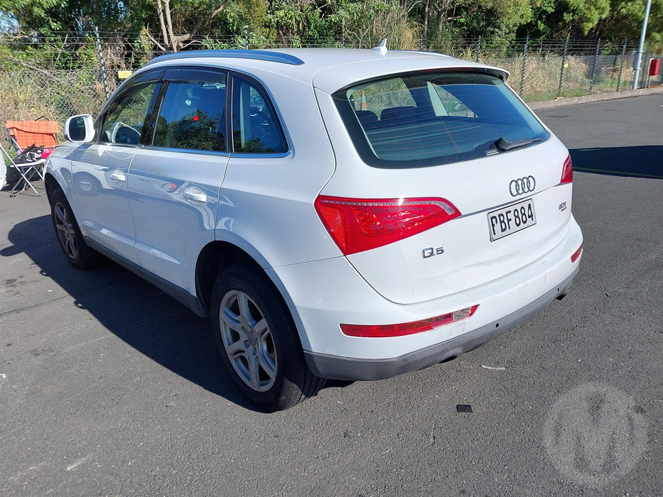 2010, Audi, Q5, 2.0T QUATTRO, WAUZZZ8R5BA014779