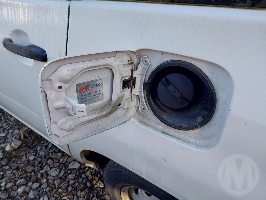 2003 Toyota Probox   5586 - Used parts for sale