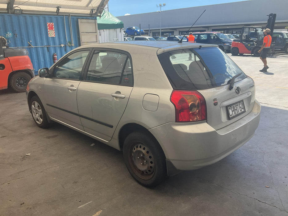 2004 Toyota Corolla  E120 5849 - Used parts for sale