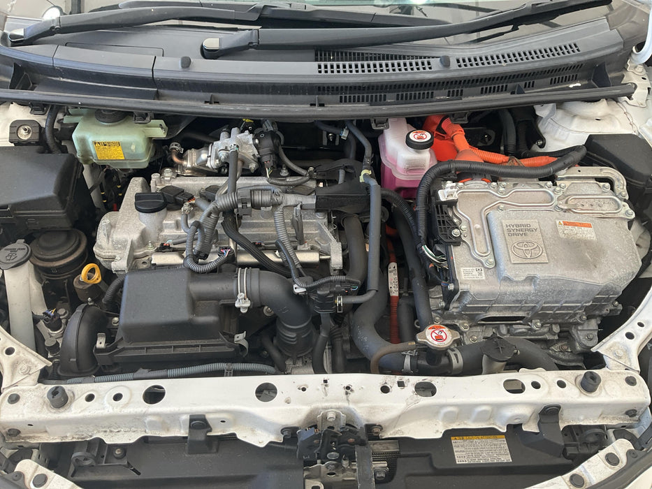 2017 Toyota Aqua Hybrid NHP10 6180 - Used parts for sale