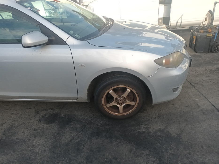 2004 Mazda Axela   4950 - Used parts for sale