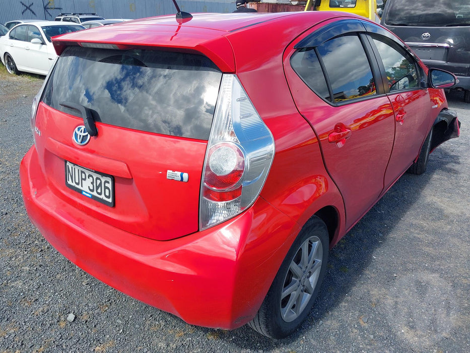 2012 Toyota Aqua Hybrid  5552 - Used parts for sale