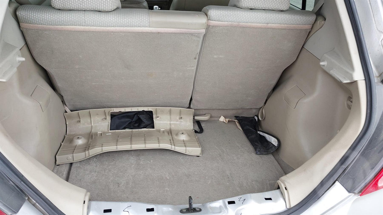 2006 Nissan Tiida   5287 - Used parts for sale
