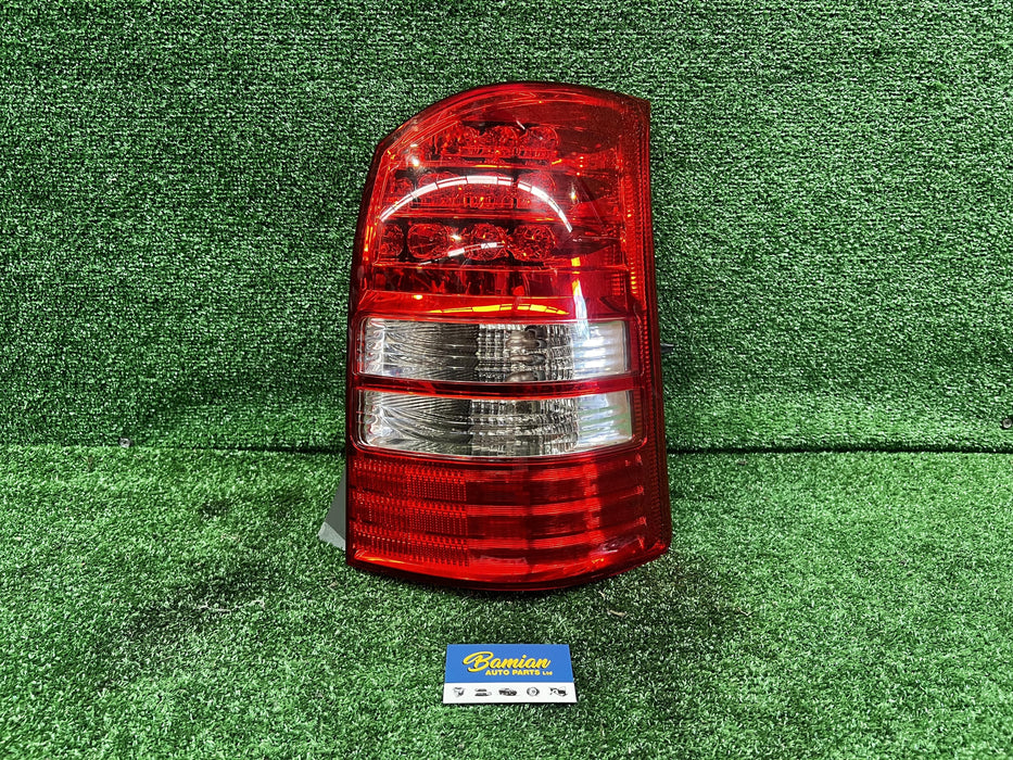 2005 Toyota Wish Hi E10 Right Taillight