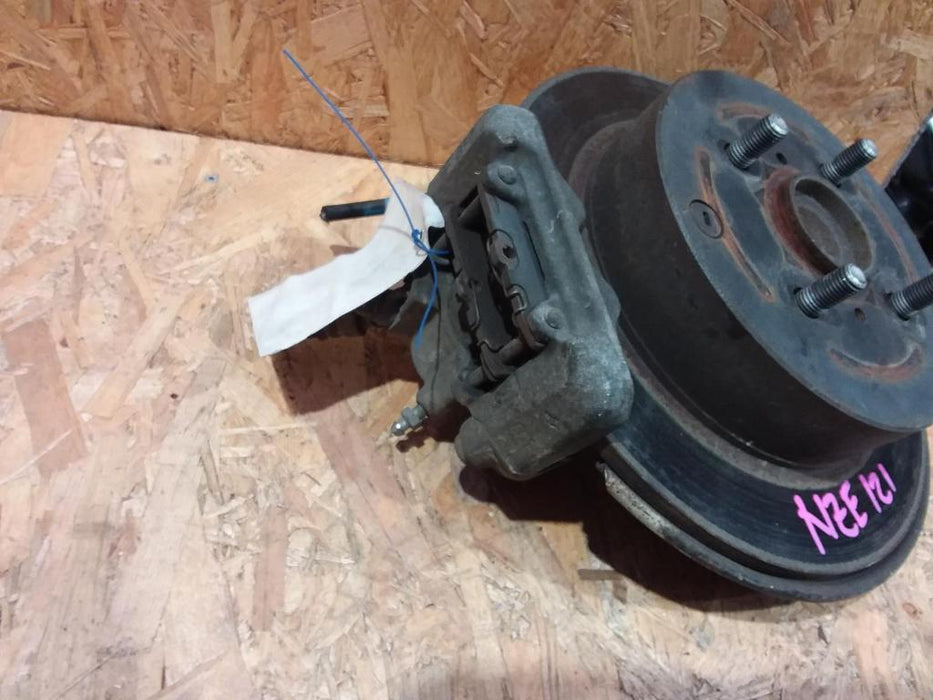 Nissan AD Wingroad Y11  Left Headlamp
