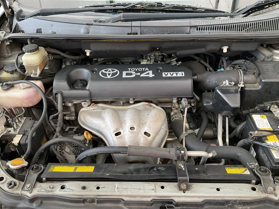 2004 Toyota Wish   5609 - Used parts for sale