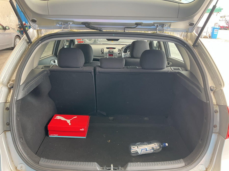 2010 Kia Cerato 2.0 PETROL AUTO LX  5473 - Used parts for sale