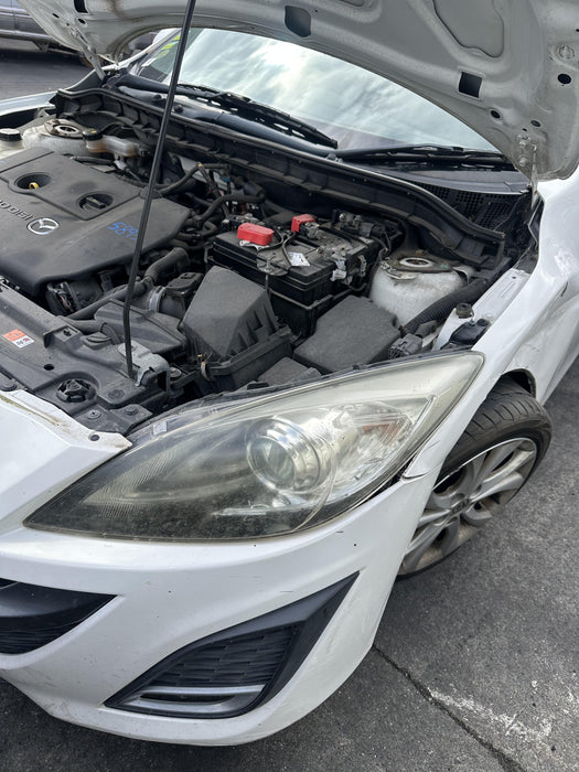 2011 Mazda Axela   5893 - Used parts for sale