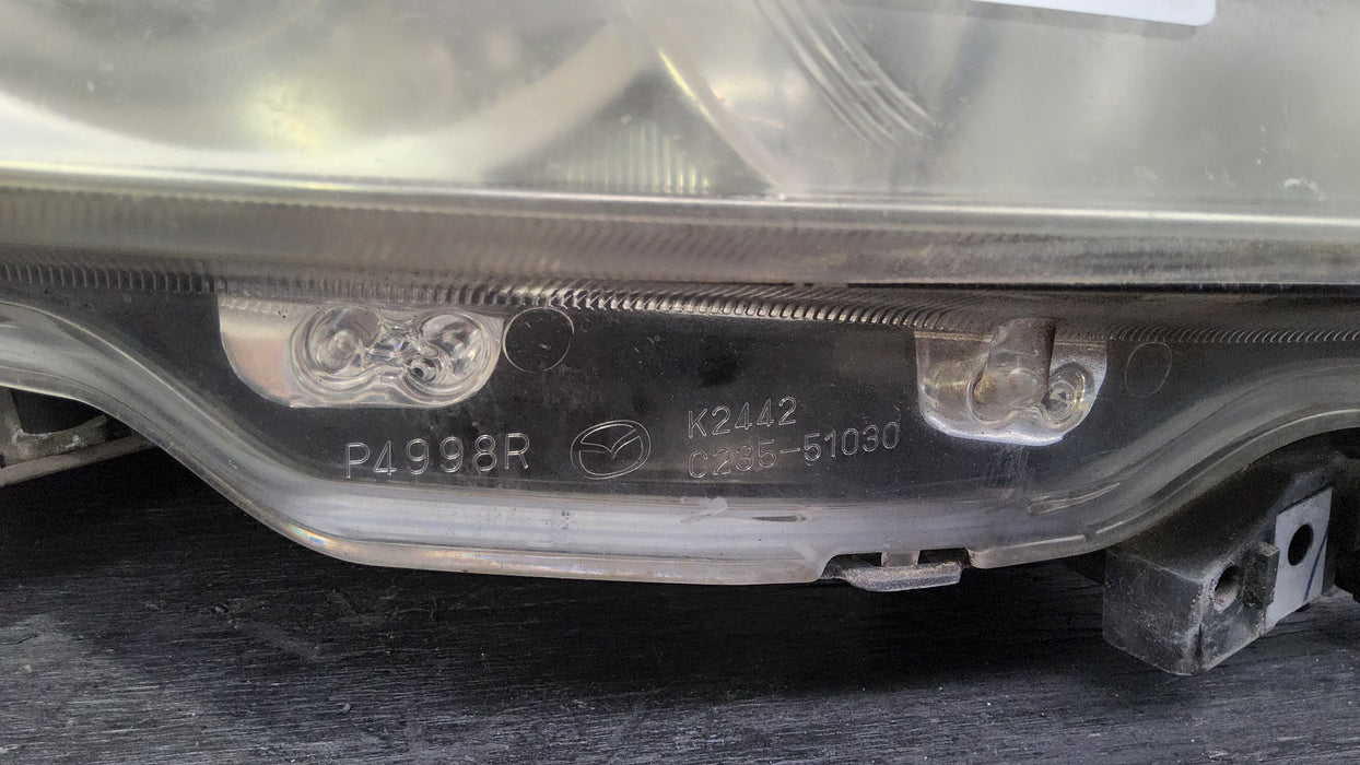 2005, Mazda, Premacy, Right Headlamp